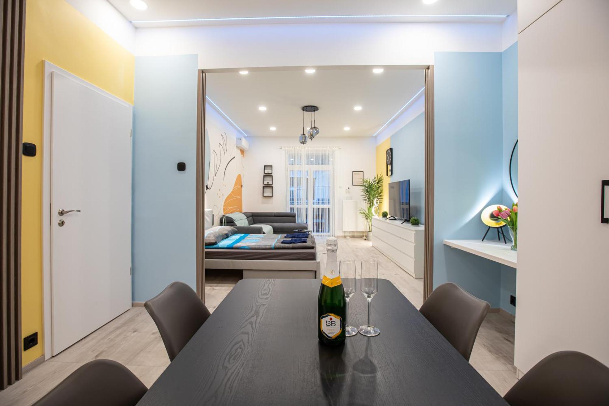 Centre Point Apartment Budapest Exterior foto